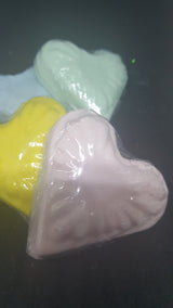 Bath Bomb Fizzy Hearts - Bath bombs - Fresco Soaps n' Stuff